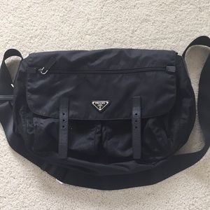 Prada Bag!!
